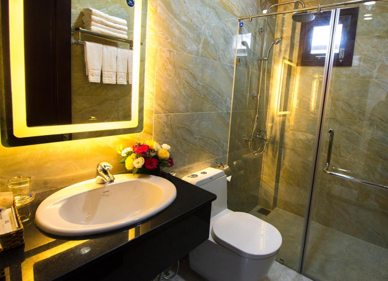 Dac Tin Luxury Hotel Tuy Hoa Exterior foto